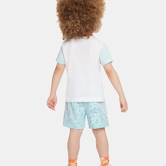 Brand New Baby Boy Nike T-Shirt and Shorts Set, Size 12 Months, NWT - Picture 2 of 4